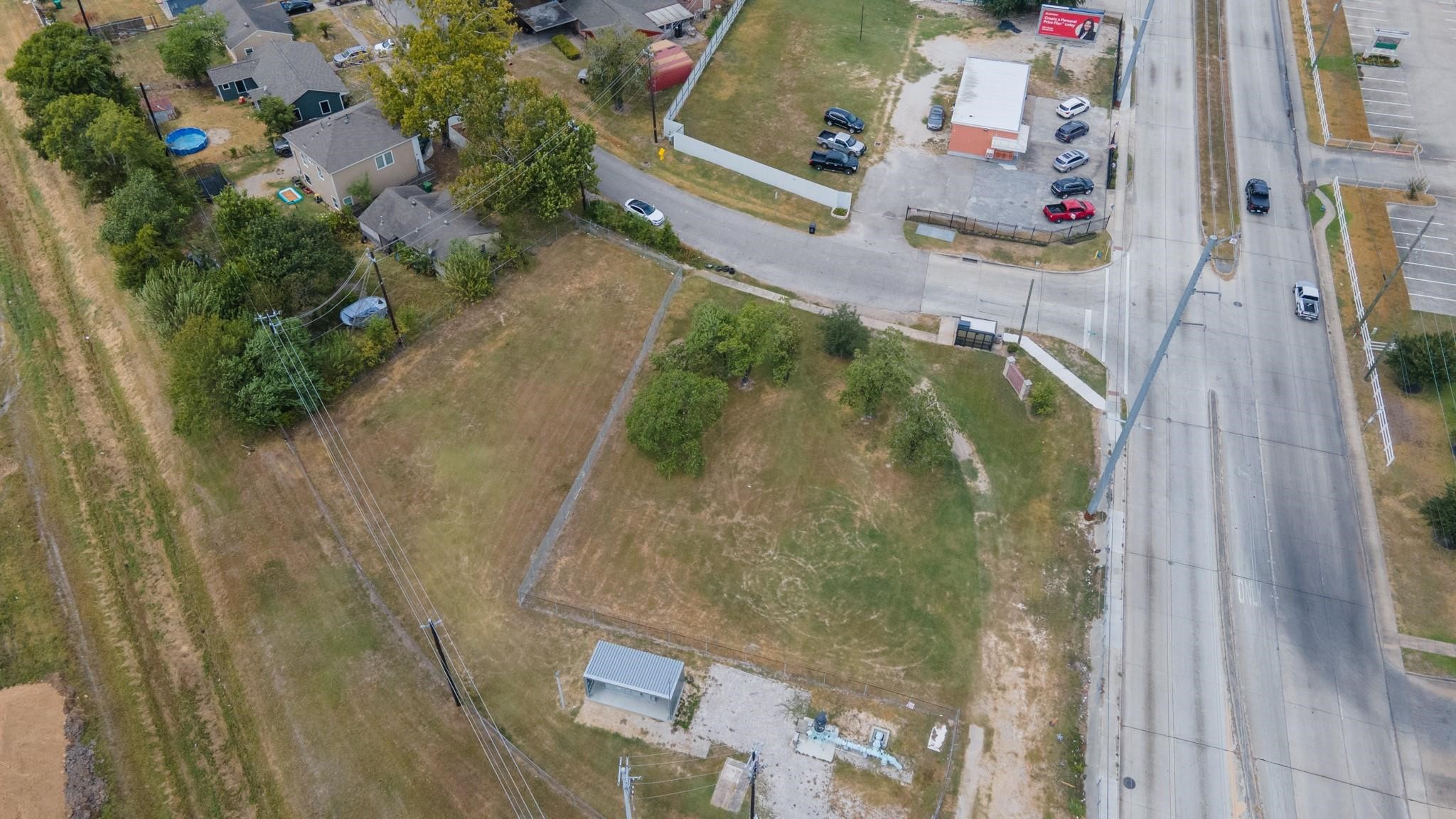 0 West Montgomery Road Houston, TX 77088 - Photo 4 of 9 an aerial view of residential houses with outdoor space