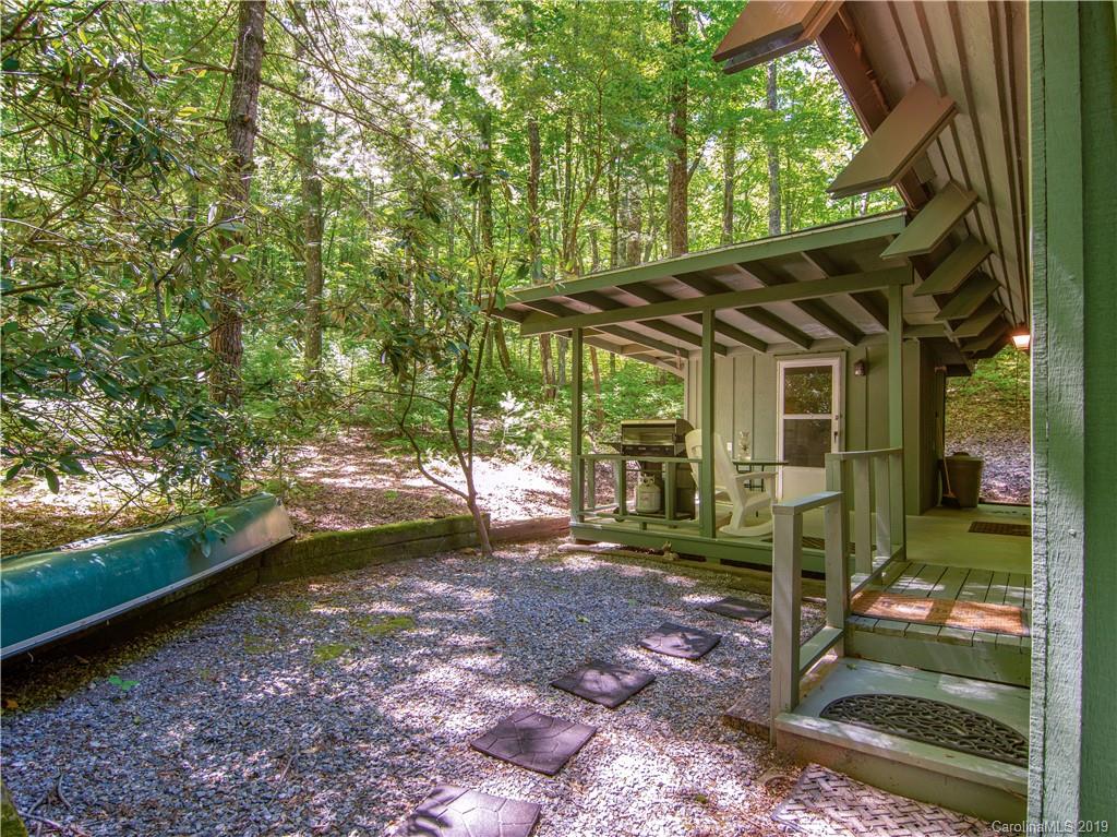 831 Cardinal Road Brevard, NC 28712 - Photo 17 of 18 Gallery Image 17
