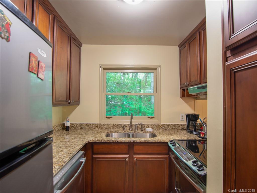 831 Cardinal Road Brevard, NC 28712 - Photo 8 of 18 Gallery Image 8