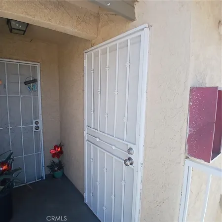 $1,800 | 509 East Ave Q-2, Unit B, Palmdale, CA 93550