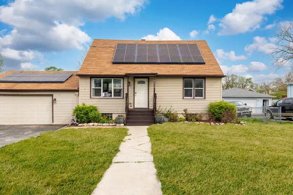 $389,000 | 8820 West 85th Place, Justice, IL 60458