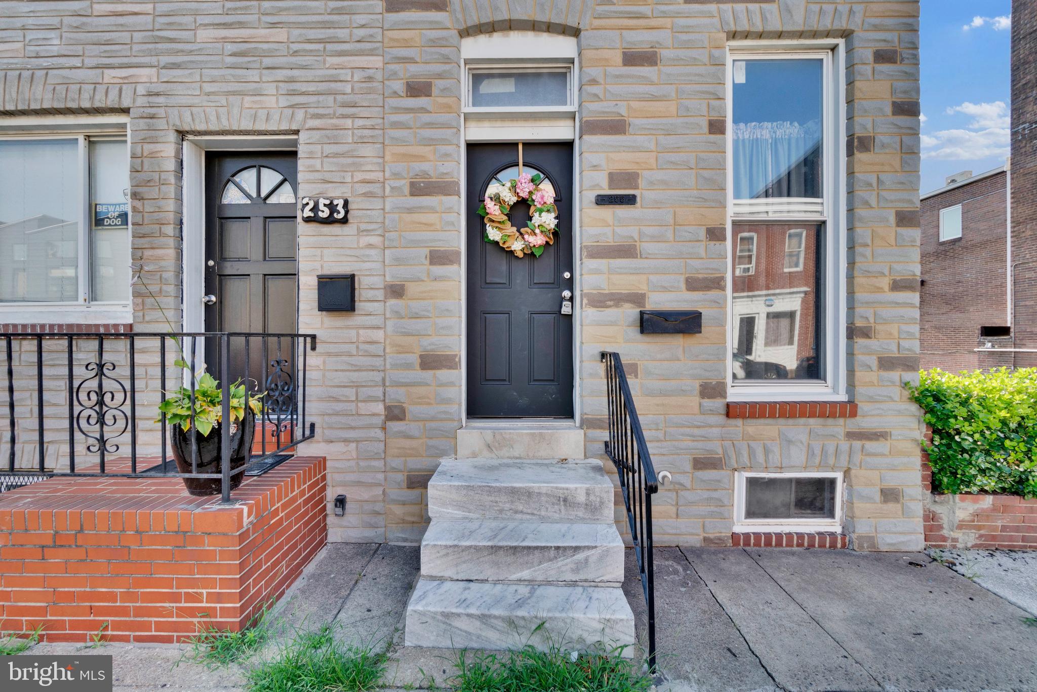 255 South Conkling Street Baltimore, MD 21224 - Photo 3 of 33 a front view of a house