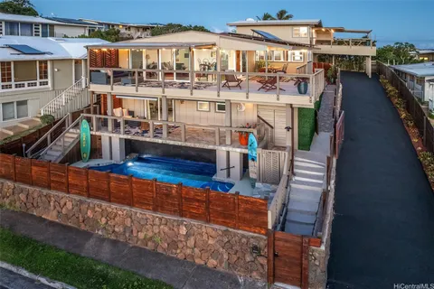 a picture of city view