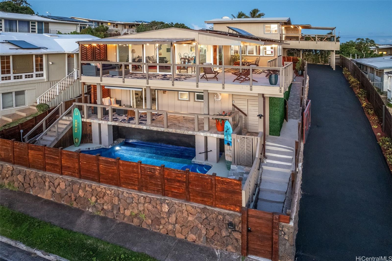 1947 Alaeloa Street Honolulu, HI 96821 - Photo 3 of 25 a picture of city view