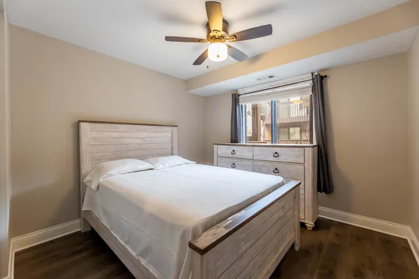 $219,999 | 4553 West 56th Street, Unit 208E, Chicago, IL 60629