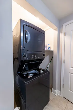 $219,999 | 4553 West 56th Street, Unit 208E, Chicago, IL 60629