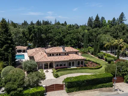 $17,980,000 | 96 Heather Drive, Atherton, CA 94027