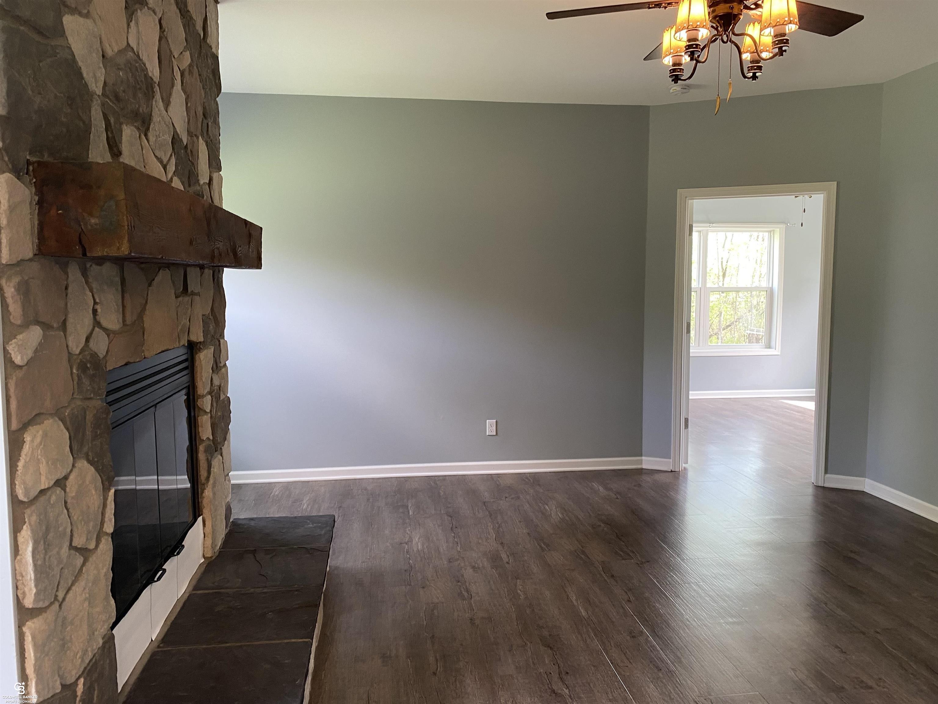 3929 Sheridan Road Emmett, MI 48022 - Photo 6 of 36