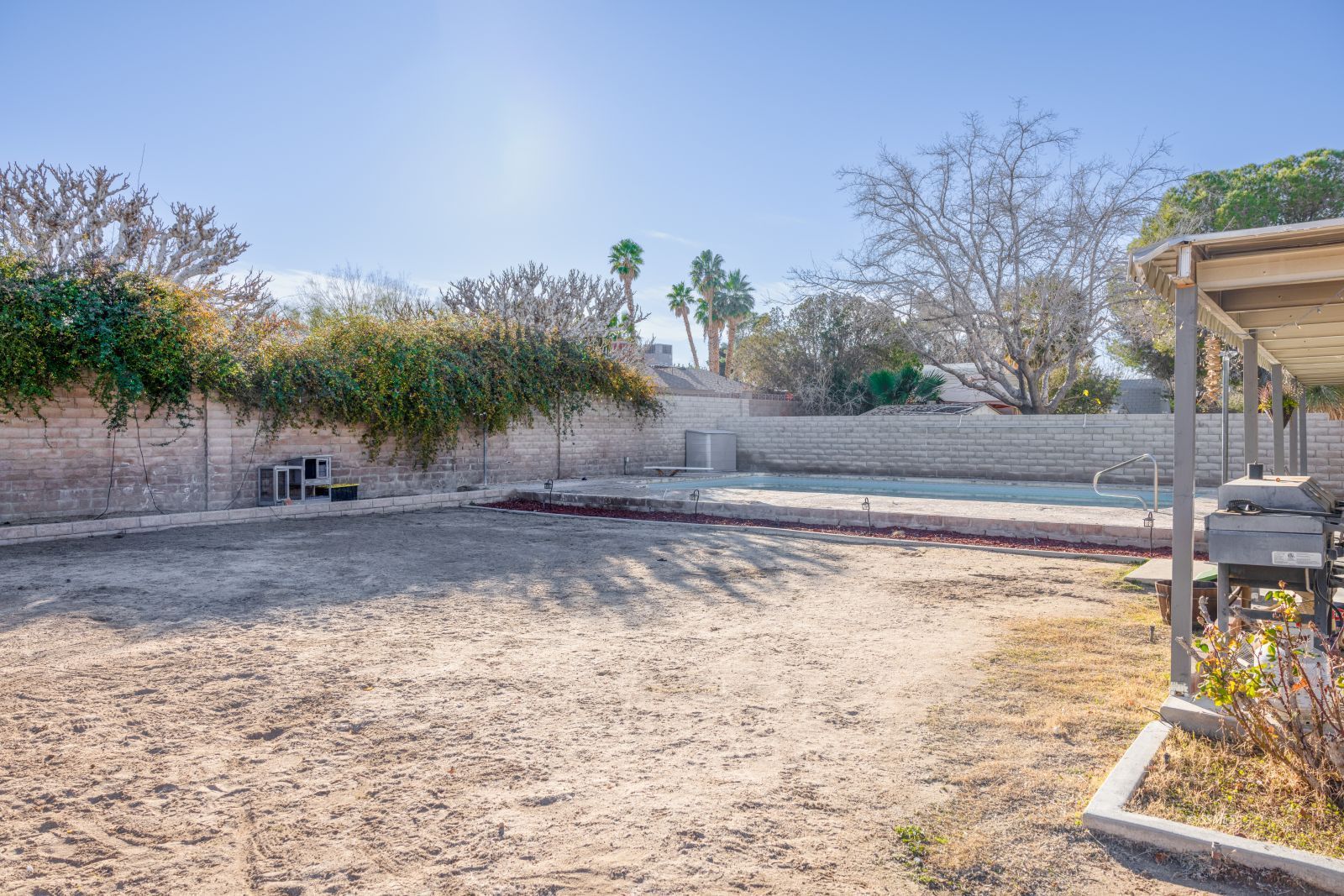 737 Mamie Street Ridgecrest, CA 93555 - Photo 40 of 41 a view of a yard
