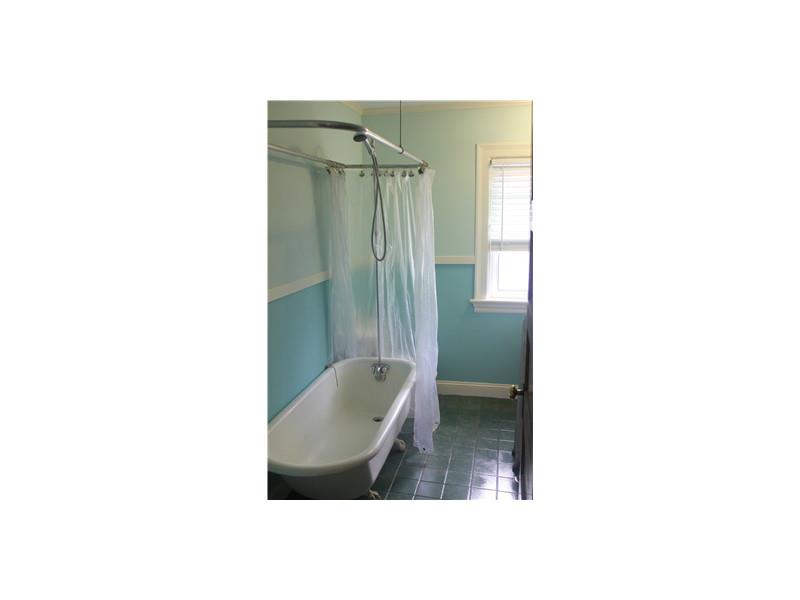 20 Langham Road Providence, RI 02906 - Photo 14 of 16 Bathroom.