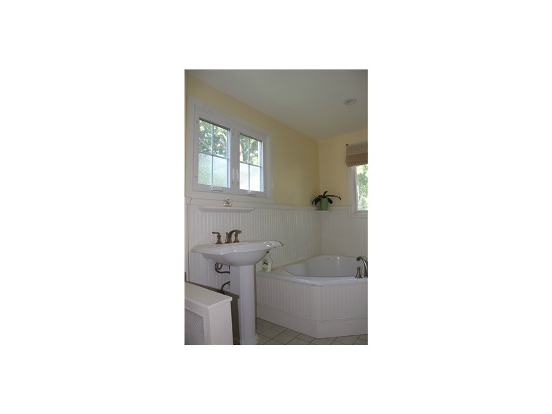 20 Langham Road Providence, RI 02906 - Photo 10 of 16 Bathroom.