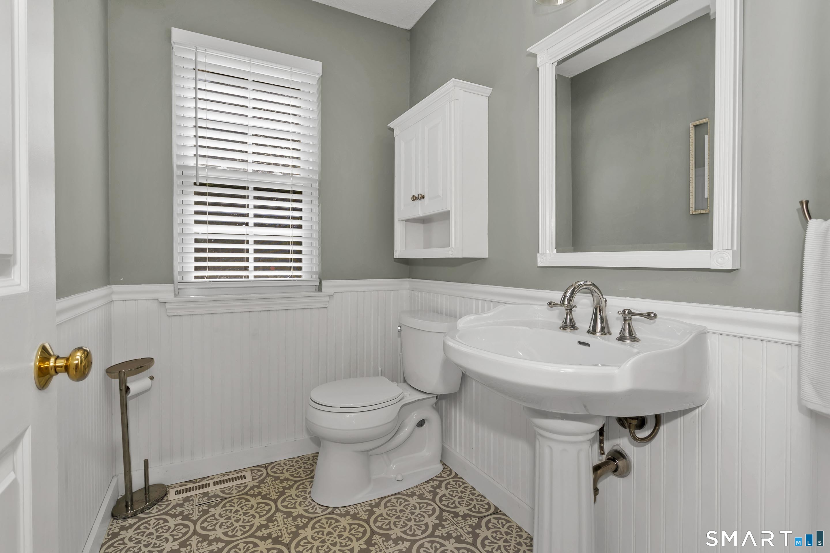 191 Abbe Road Enfield, CT 06082 - Photo 14 of 39