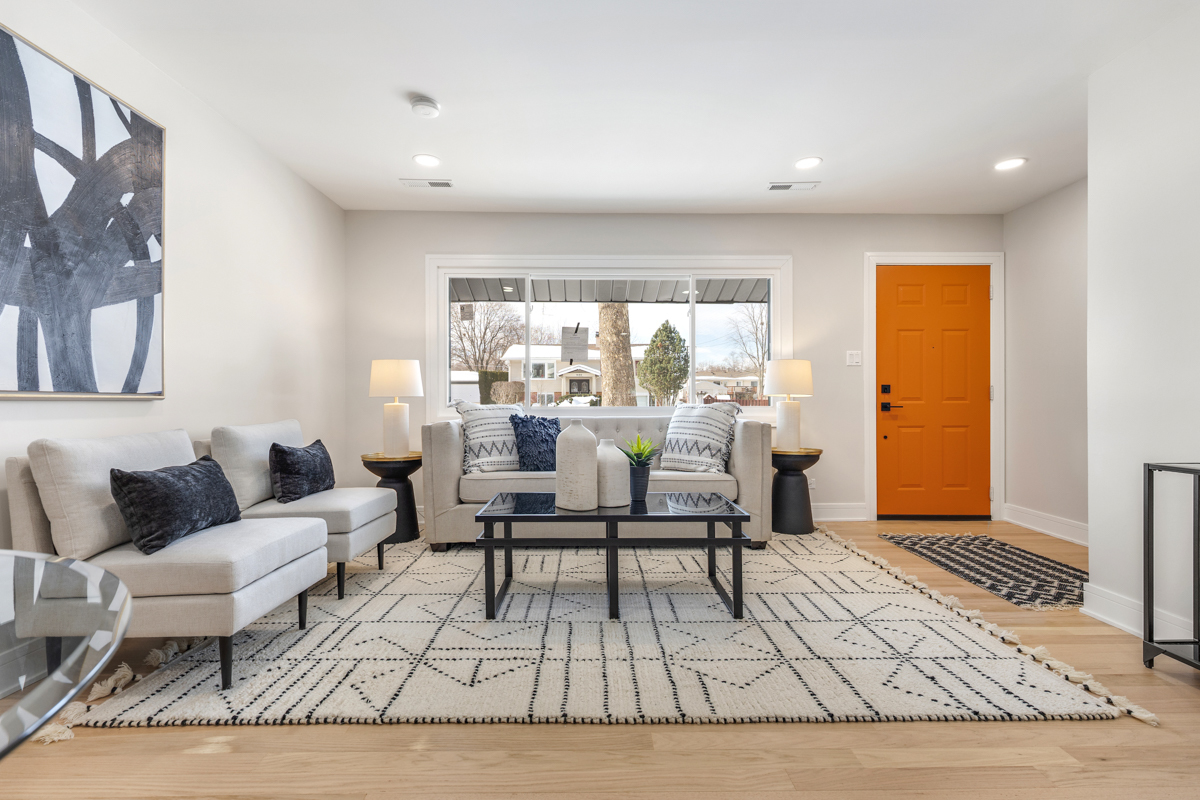 1485 Jefferson Road Hoffman Estates, IL 60169 - Photo 3 of 26