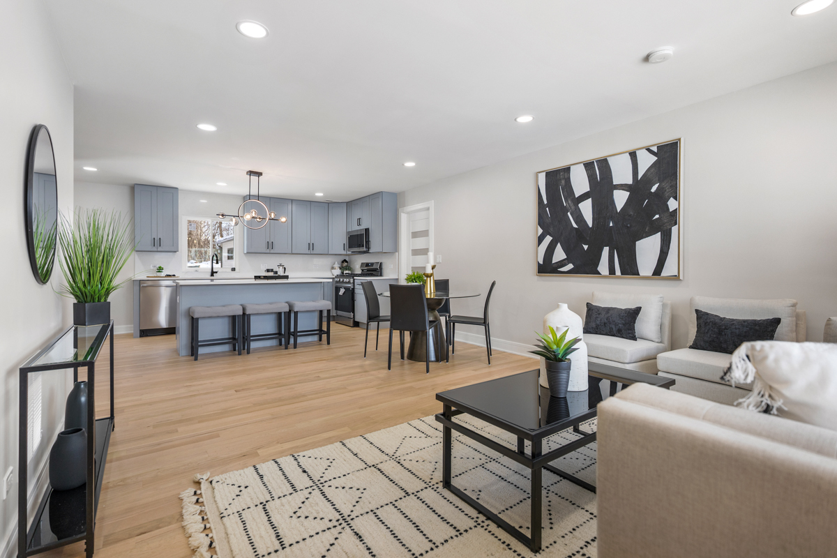 1485 Jefferson Road Hoffman Estates, IL 60169 - Photo 5 of 26