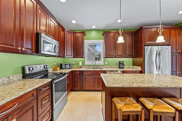 $400,000 | 15405 Joliet Road, Plainfield, IL 60544