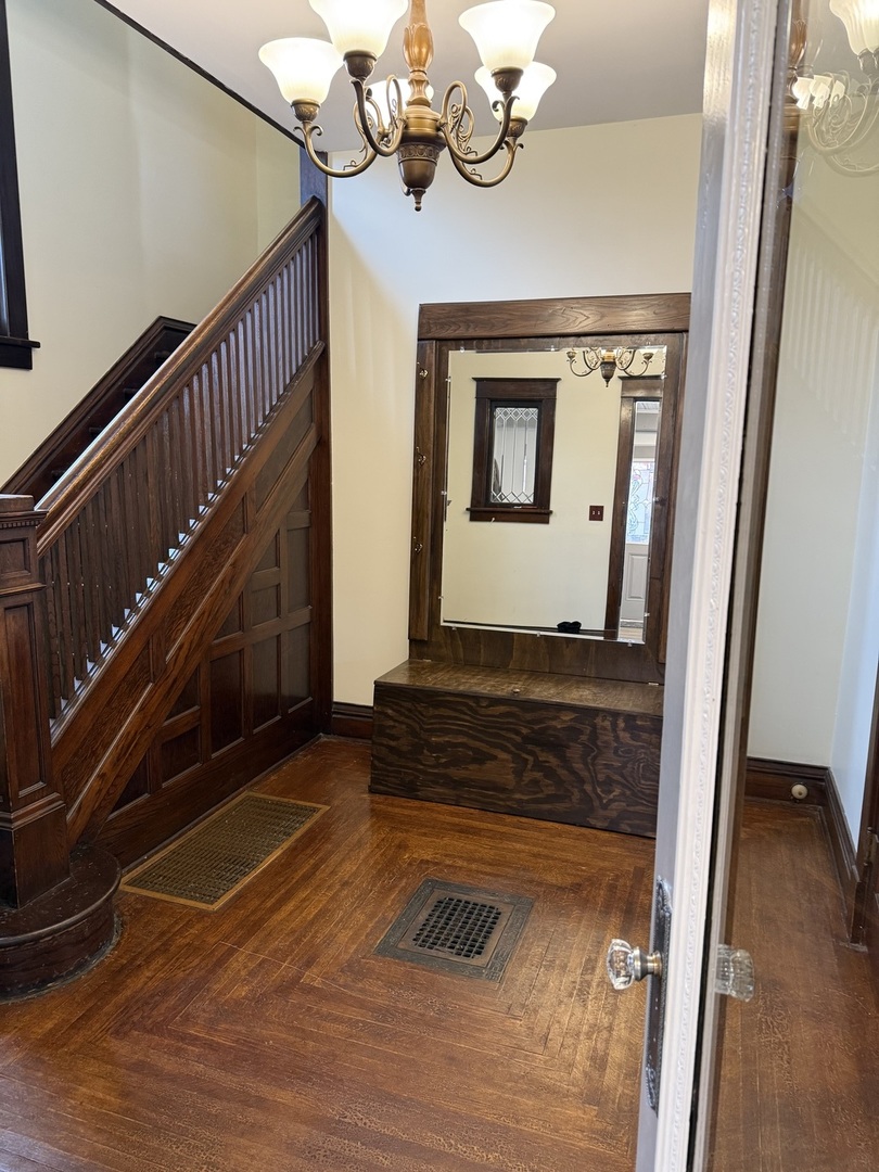 15405 Joliet Road Plainfield, IL 60544 - Photo 3 of 34 a view of an entryway
