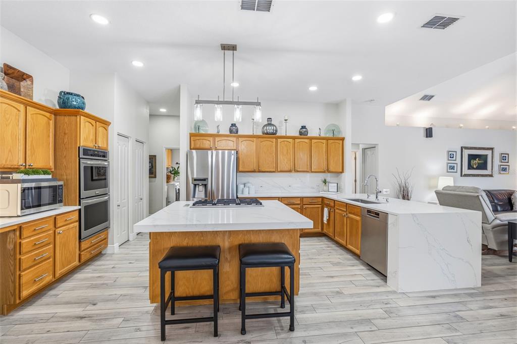 9651 Venturi Drive Trinity, FL 34655 - Photo 12 of 52
