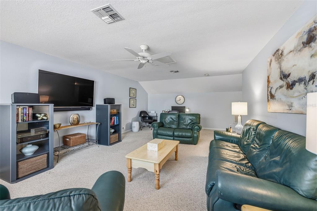 9651 Venturi Drive Trinity, FL 34655 - Photo 23 of 52