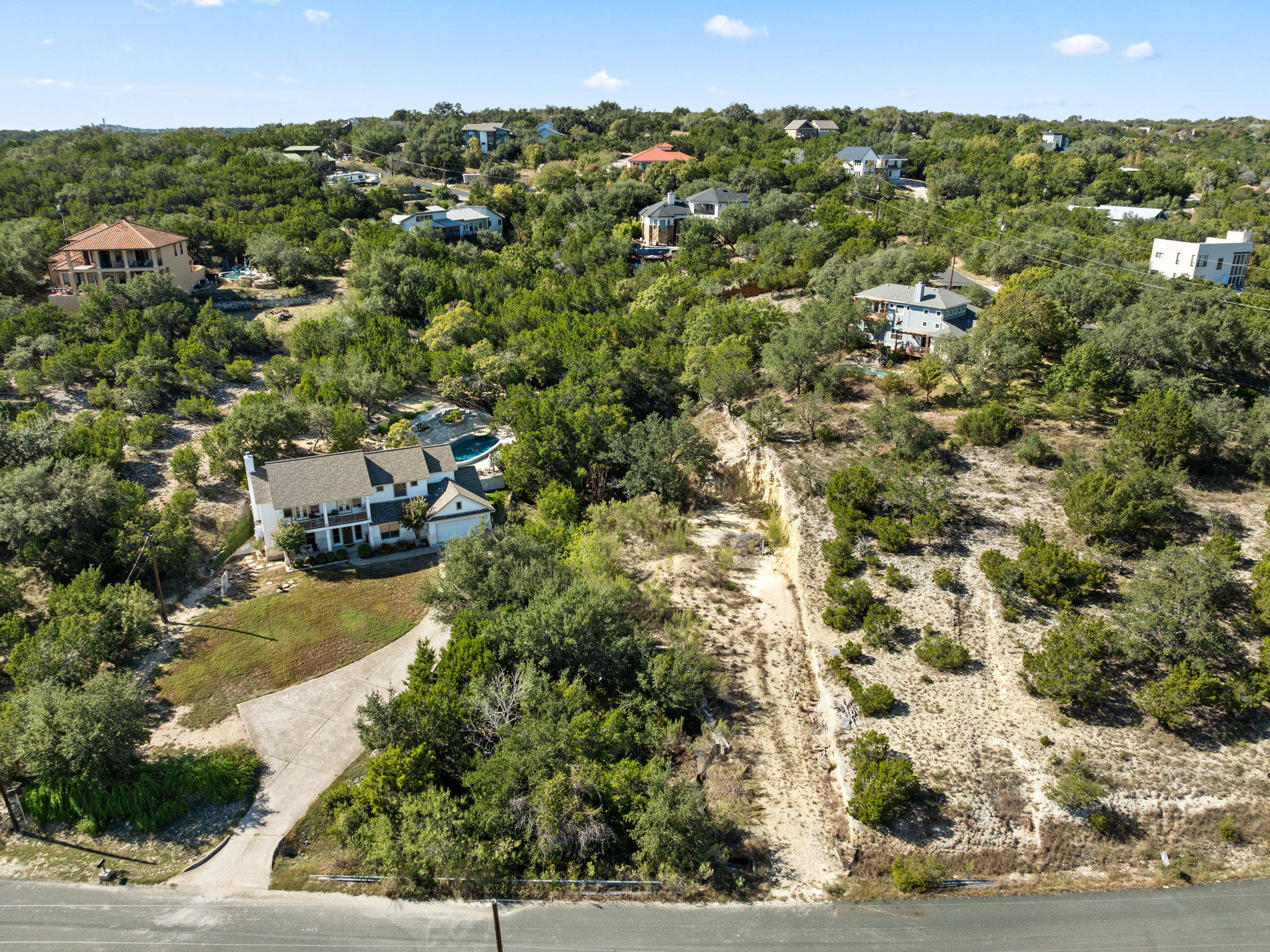 13701 Hunters Pass Austin, TX 78734 - Photo 16 of 33