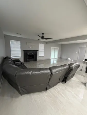 $2,099 | 13843 Daehne Drive, Houston, TX 77014