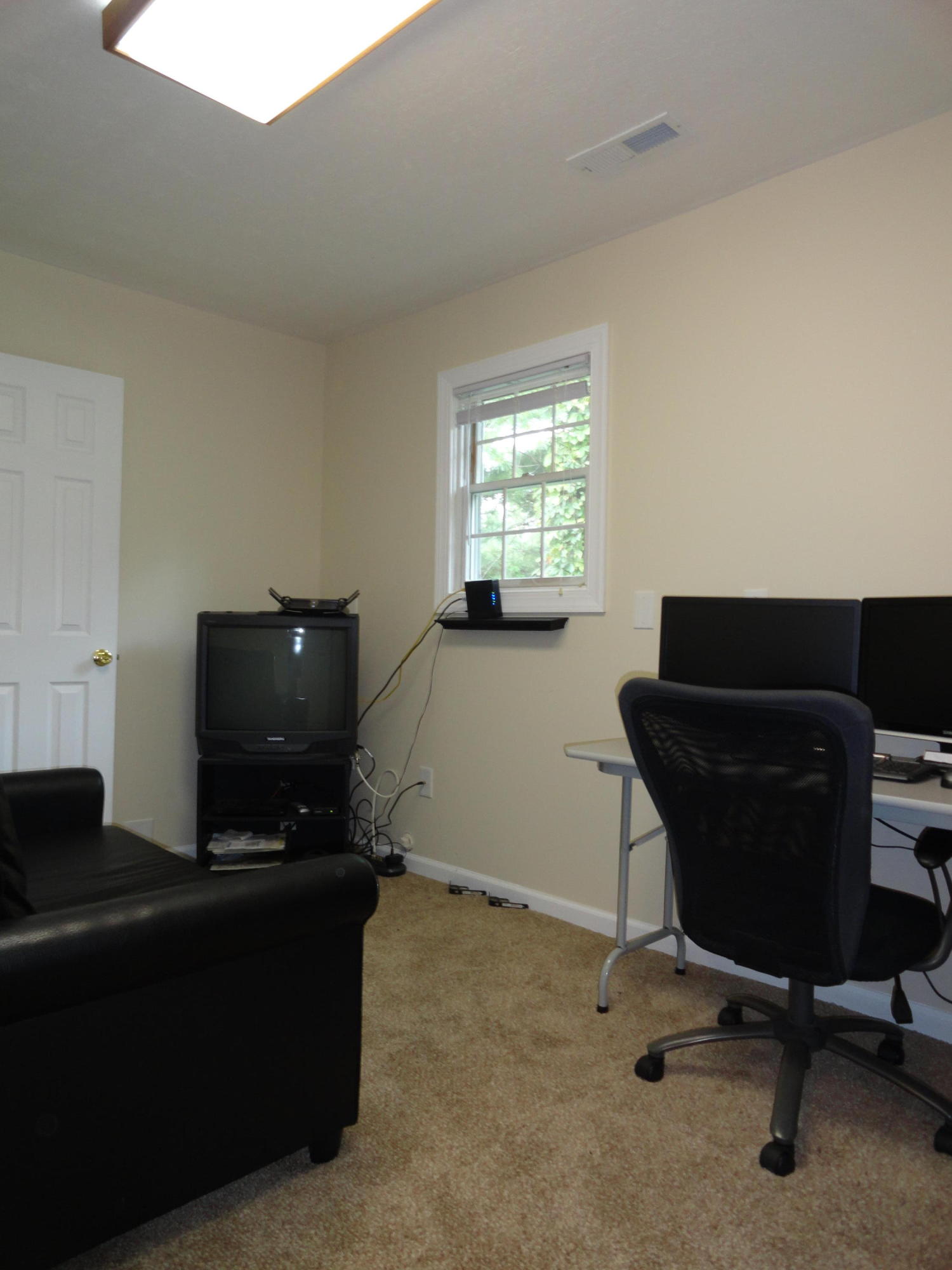 511 Black Oak Road Clinton, TN 37716 - Photo 29 of 38 DSC07341