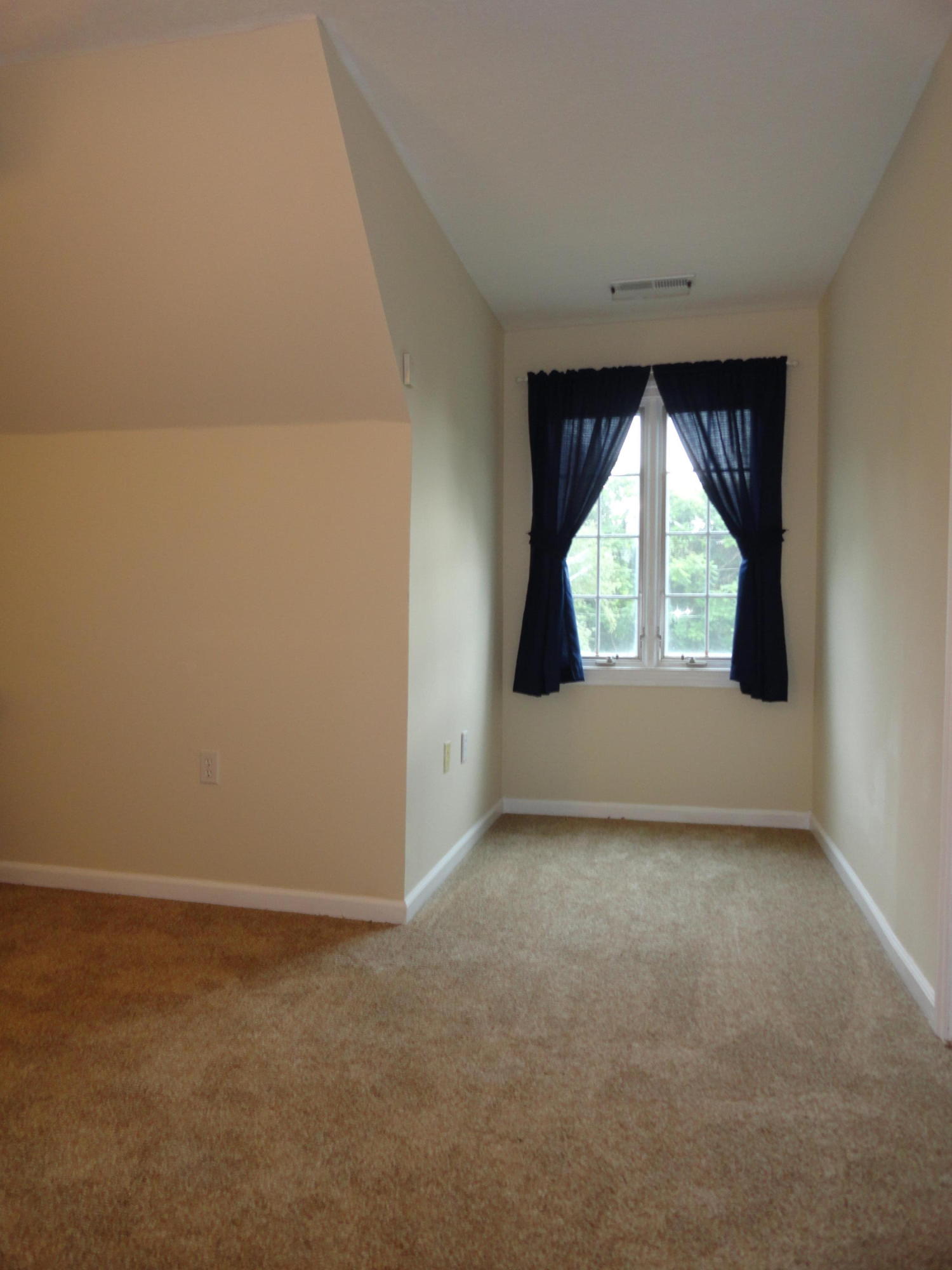 511 Black Oak Road Clinton, TN 37716 - Photo 30 of 38 DSC07342