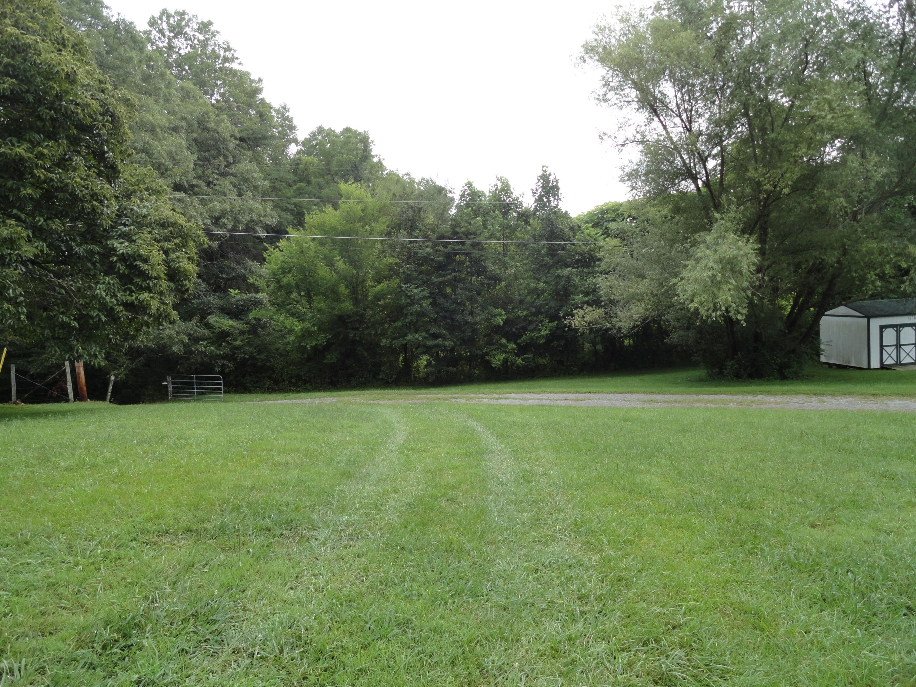 511 Black Oak Road Clinton, TN 37716 - Photo 36 of 38 DSC07348
