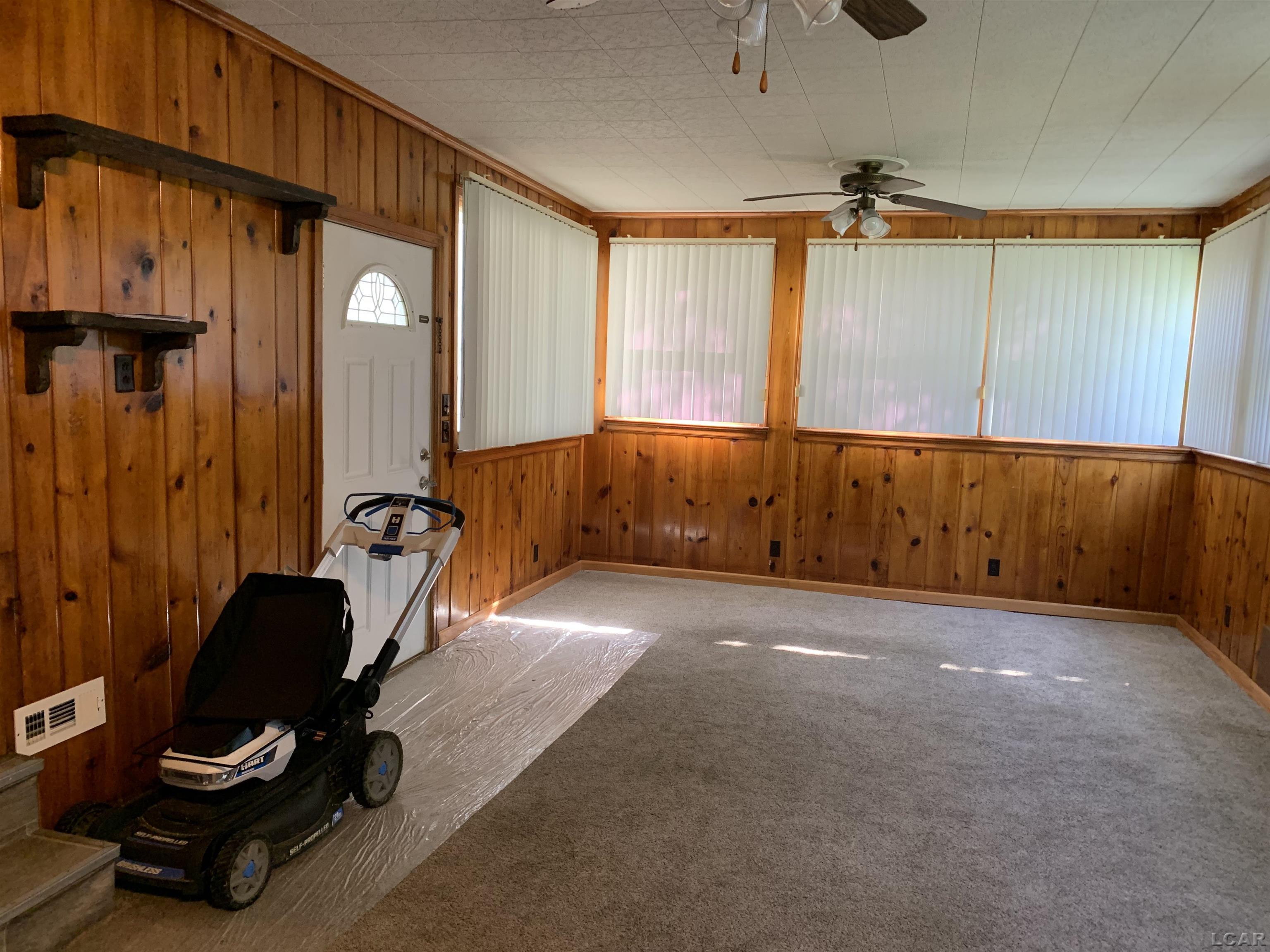 709 Loveland Road Adrian, MI 49221 - Photo 16 of 24