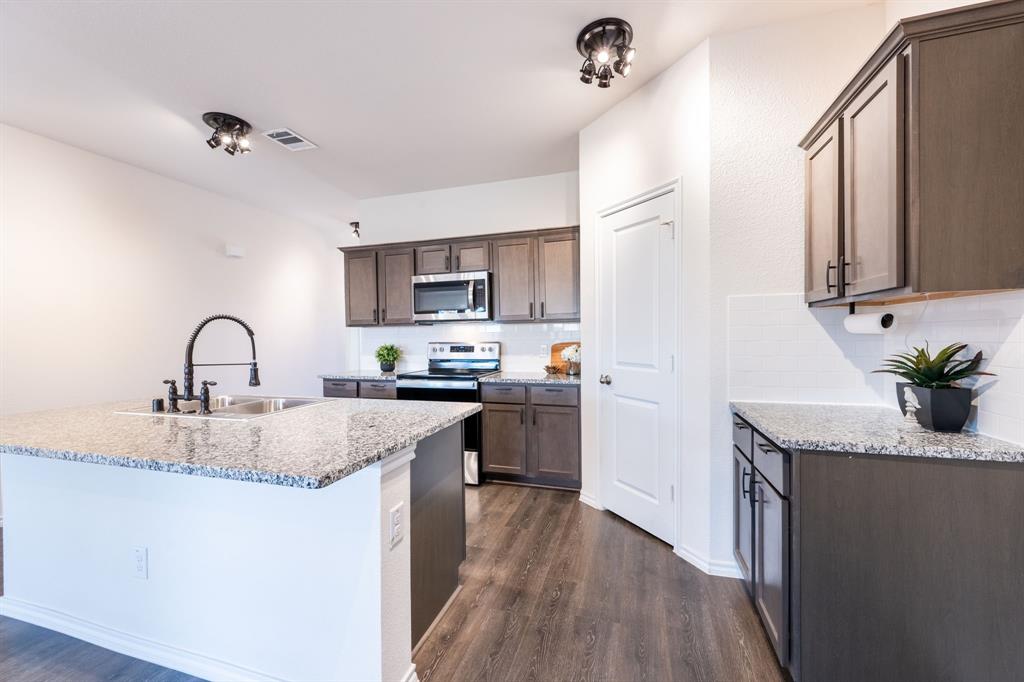 2101 Brisbon Street Fate, TX 75189 - Photo 14 of 39