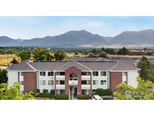 $450,000 | 33 South Boulder Circle, Unit 306, Boulder, CO 80303