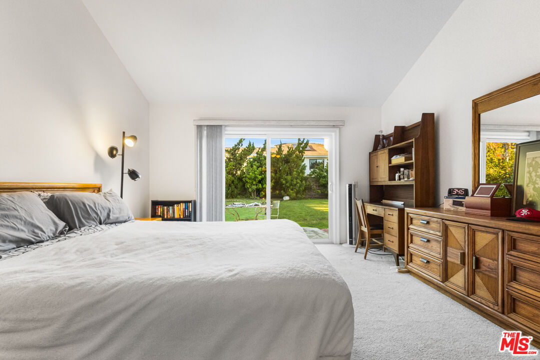 13831 Meeham Way Moorpark, CA 93021 - Photo 23 of 41