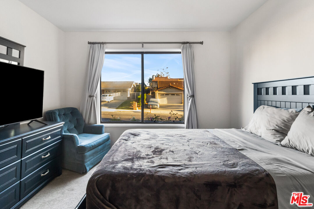 13831 Meeham Way Moorpark, CA 93021 - Photo 35 of 41