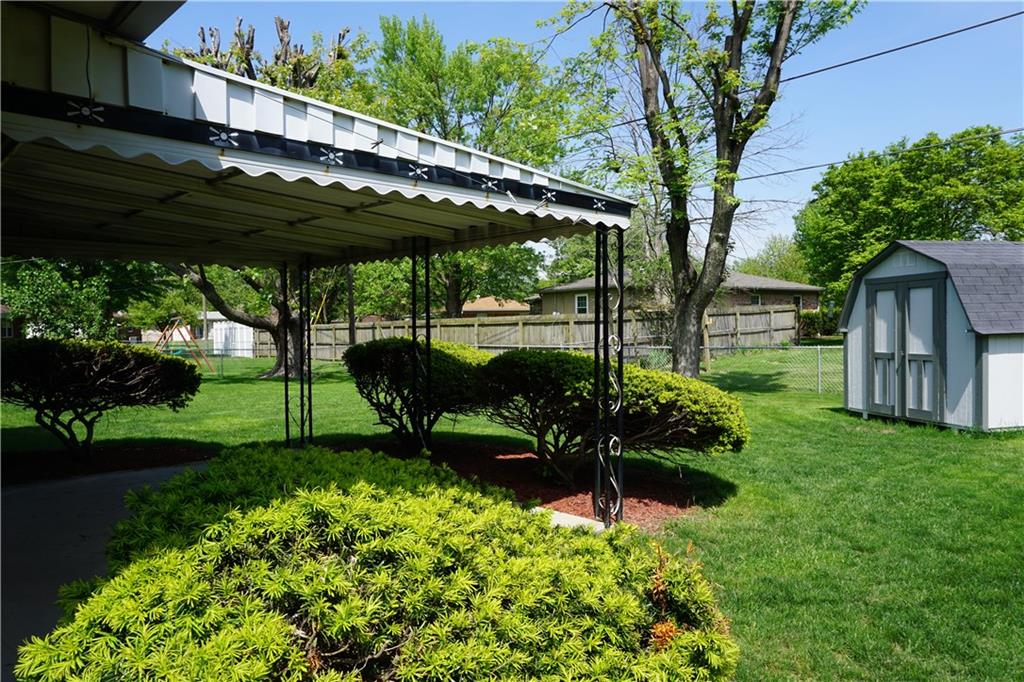 609 Hopkins Road Indianapolis, IN 46229 - Photo 23 of 32