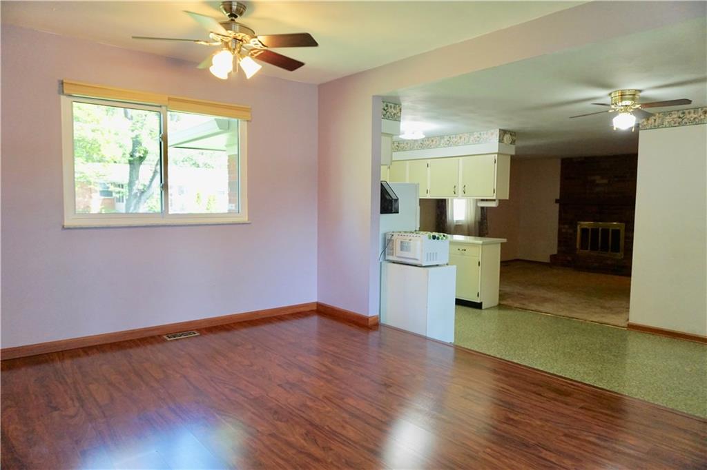 609 Hopkins Road Indianapolis, IN 46229 - Photo 4 of 32