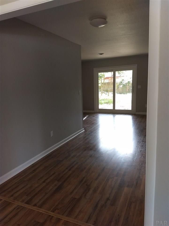 6439 Berryhill Road Milton, FL 32570 - Photo 3 of 4 Gallery Image 3