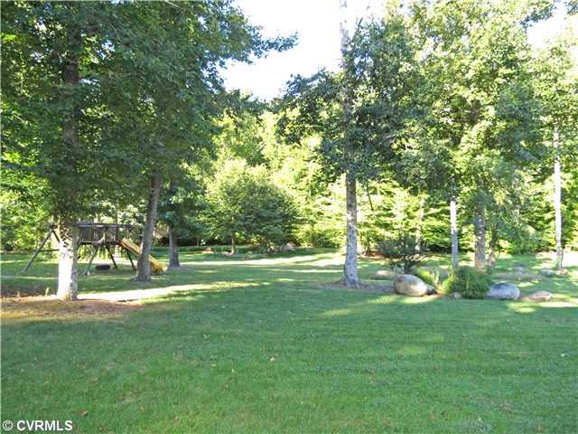 3548 Salles Ridge Court Midlothian, VA 23113 - Photo 20 of 21 Yard/Garden