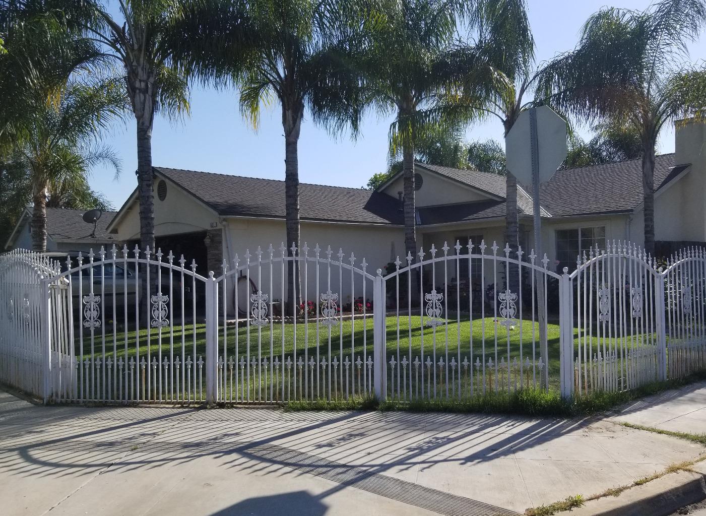 321 North Cedar Avenue Reedley, CA 93654 - Photo 4 of 37 Gallery Image 4