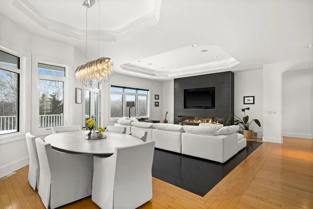 $1,595,900 | 560 Marshall Street, Duluth, MN 55803