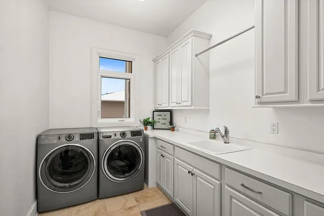 $1,595,900 | 560 Marshall Street, Duluth, MN 55803