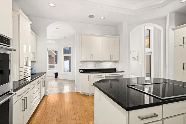 $1,595,900 | 560 Marshall Street, Duluth, MN 55803