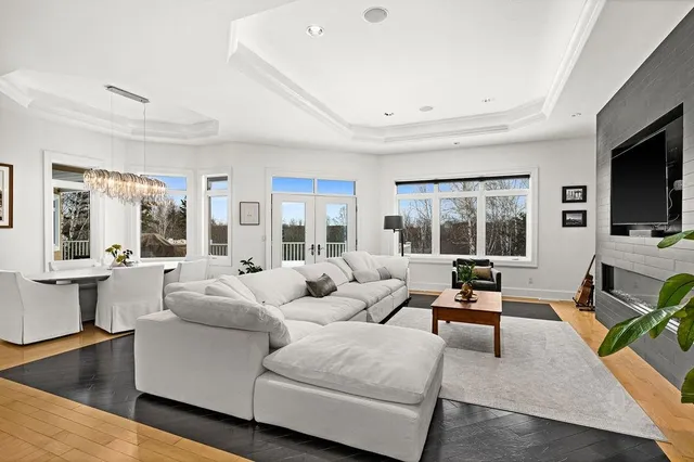 $1,595,900 | 560 Marshall Street, Duluth, MN 55803