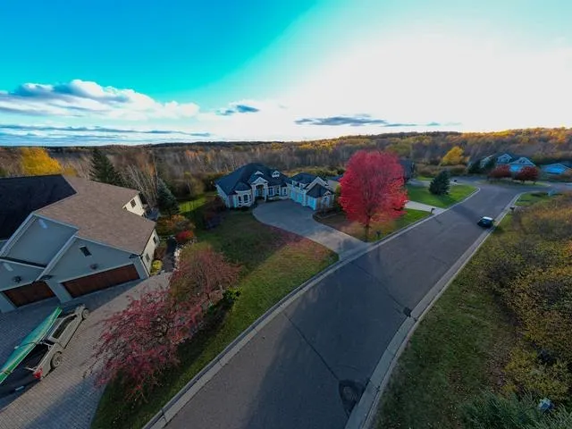 $1,595,900 | 560 Marshall Street, Duluth, MN 55803