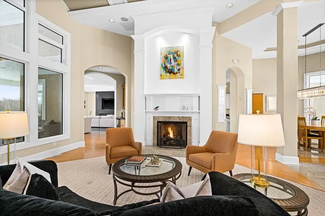 $1,595,900 | 560 Marshall Street, Duluth, MN 55803