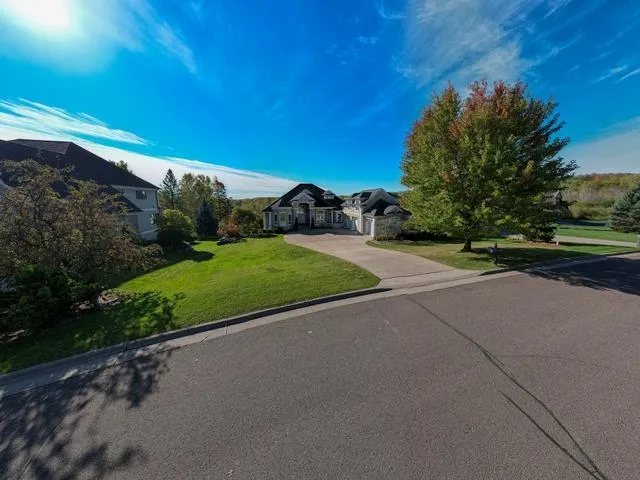 $1,595,900 | 560 Marshall Street, Duluth, MN 55803