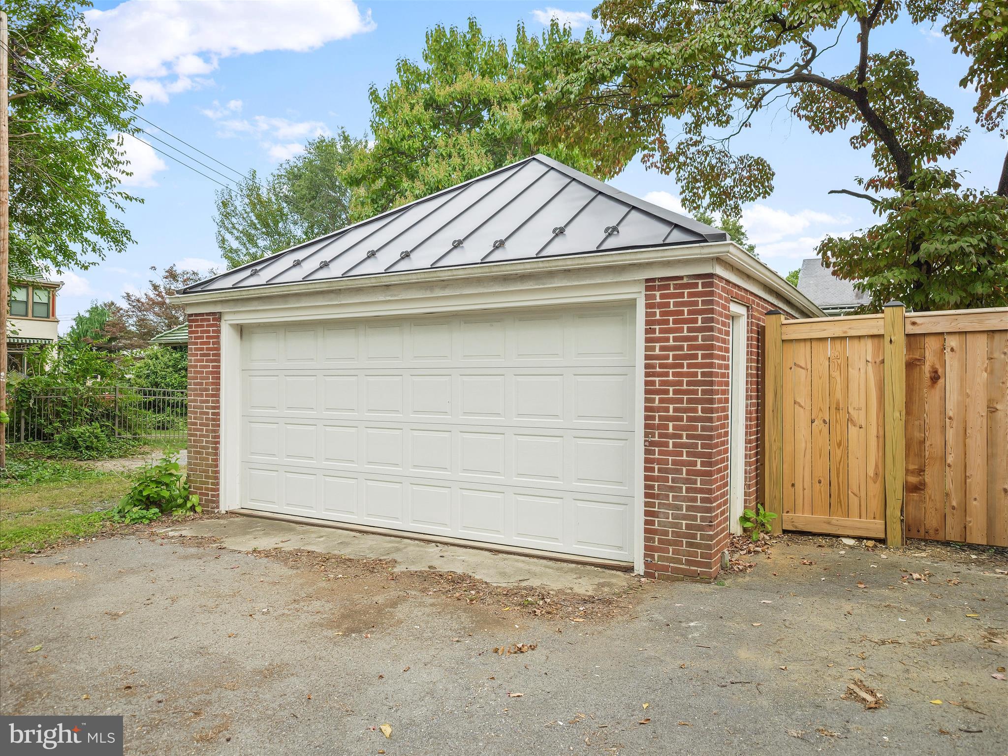 223 East 3rd Street Waynesboro, PA 17268 - Photo 34 of 42 a small white house with a outdoor space