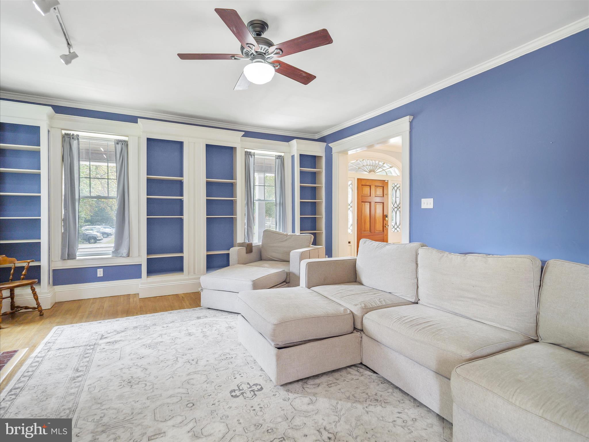 223 East 3rd Street Waynesboro, PA 17268 - Photo 8 of 42 a living room with furniture and a large window