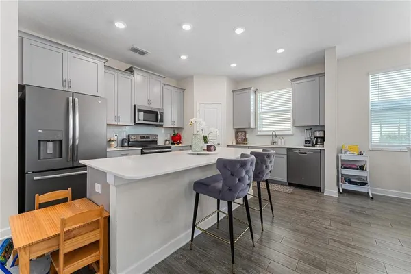 $2,950 | 11934 Imaginary Way, Orlando, FL 32832