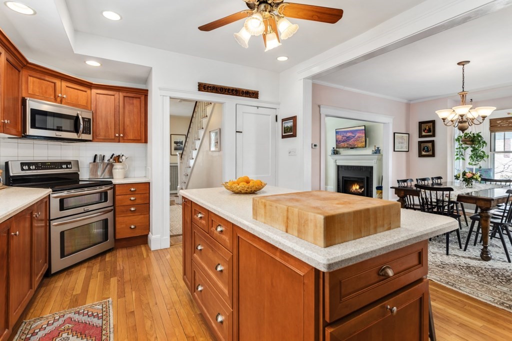 14 Peabody Road Stoneham, MA 02180 - Photo 18 of 42