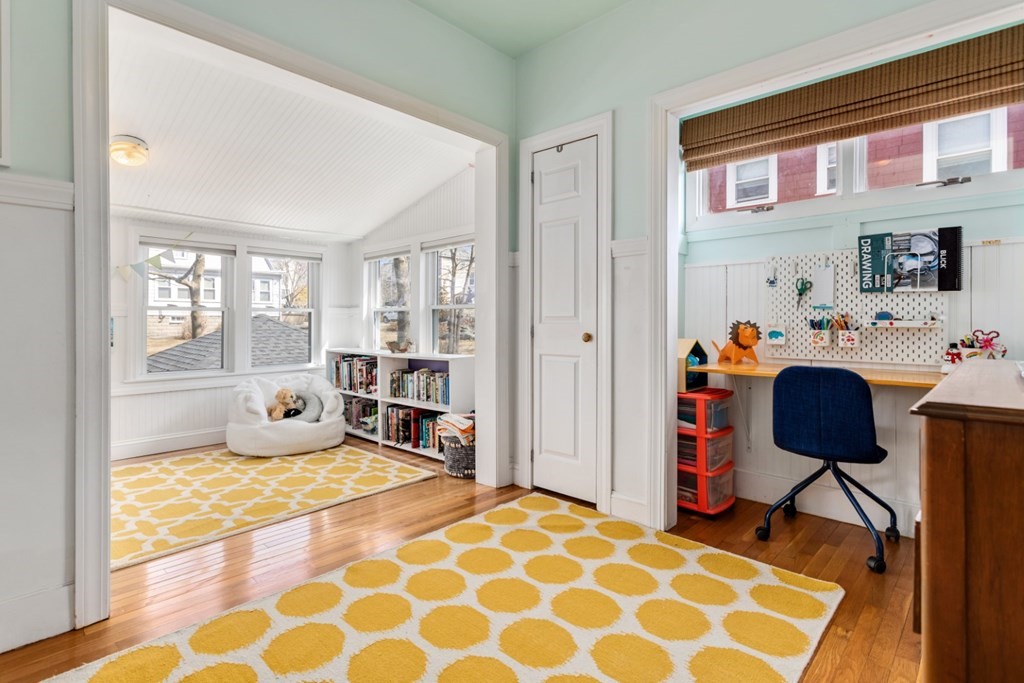 14 Peabody Road Stoneham, MA 02180 - Photo 22 of 42