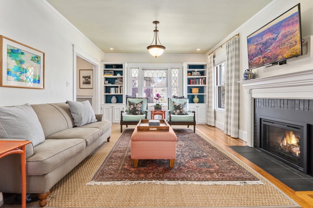 14 Peabody Road Stoneham, MA 02180 - Photo 8 of 42